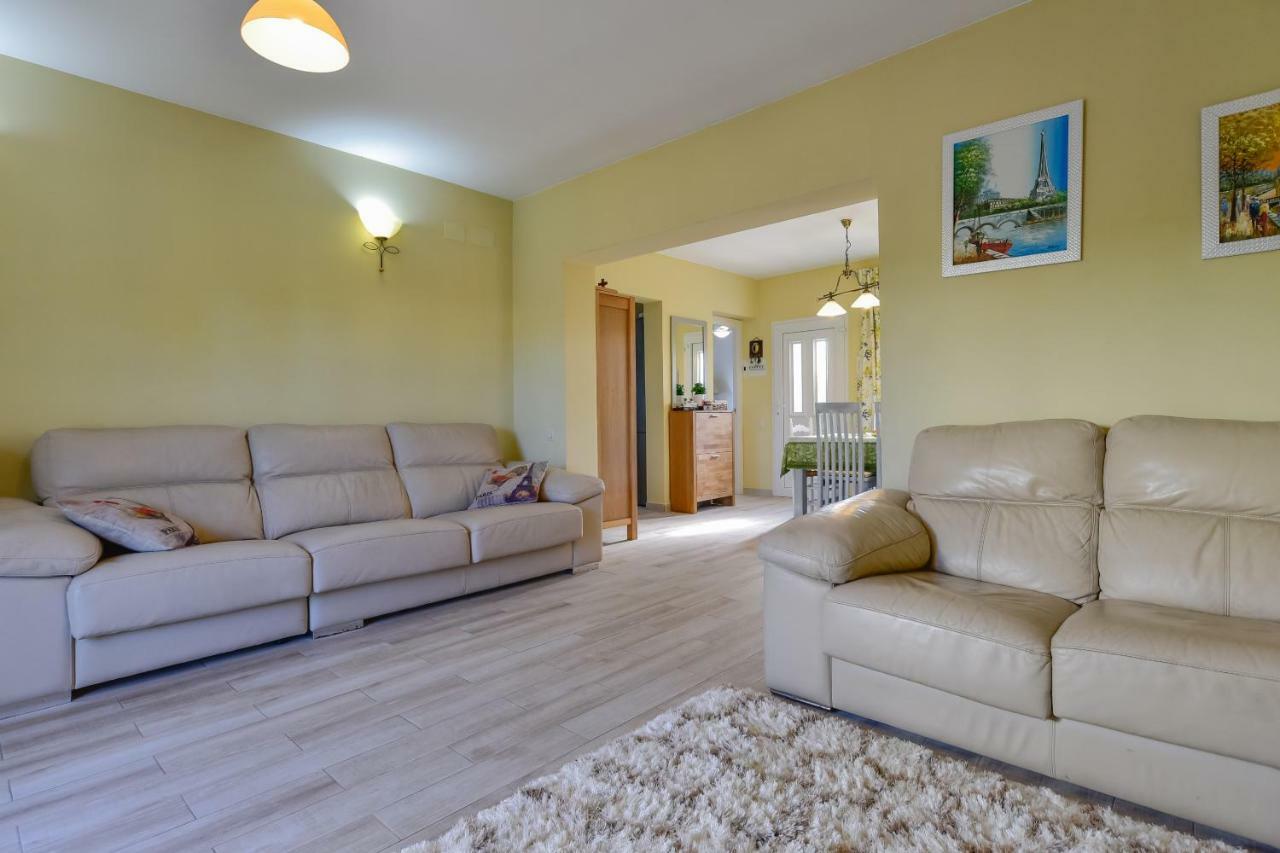 Villa Casa Lusentum à Torrevieja Extérieur photo